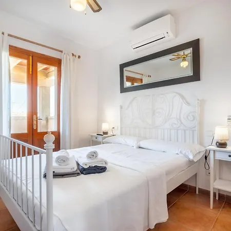 Balena With Heated Pool Villa *