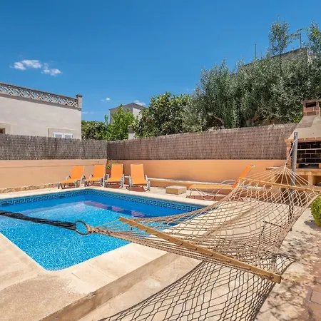 Balena With Heated Pool Villa