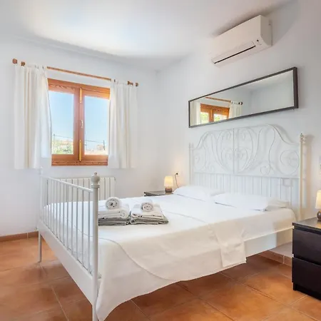 Balena With Heated Pool Villa *
